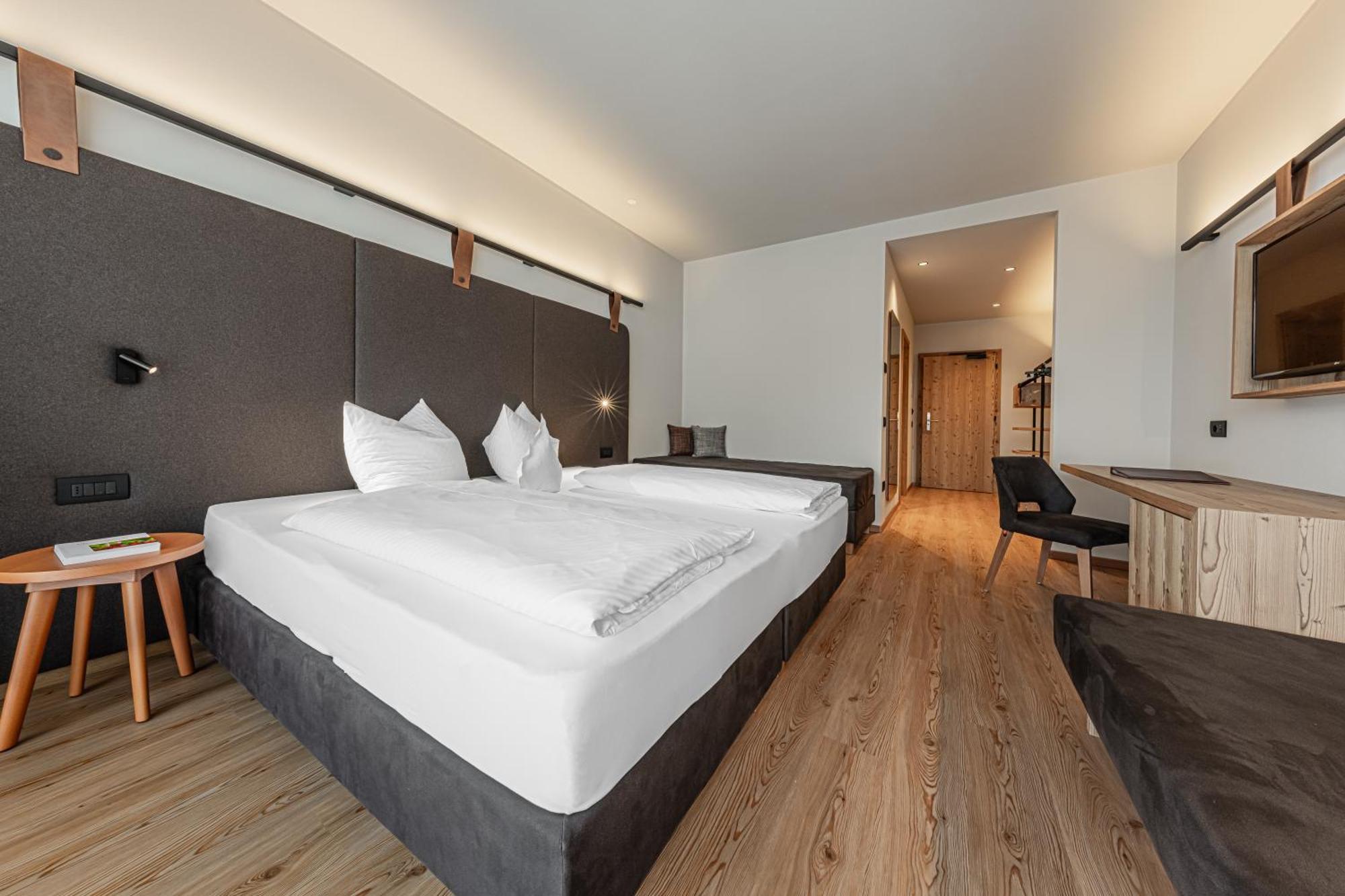 Hotel Alpenrose Dolomites La Valle Dış mekan fotoğraf