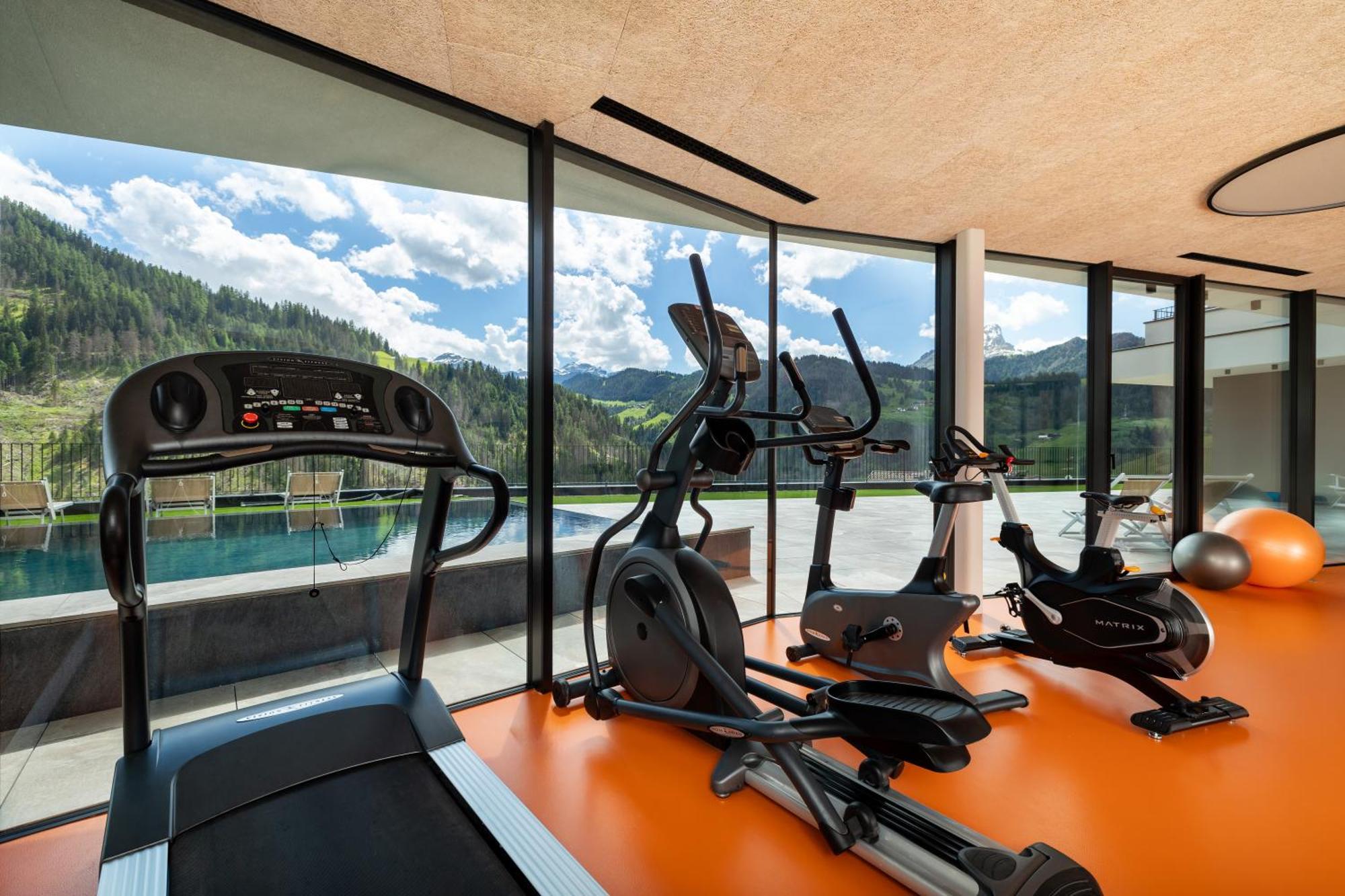 Hotel Alpenrose Dolomites La Valle Dış mekan fotoğraf