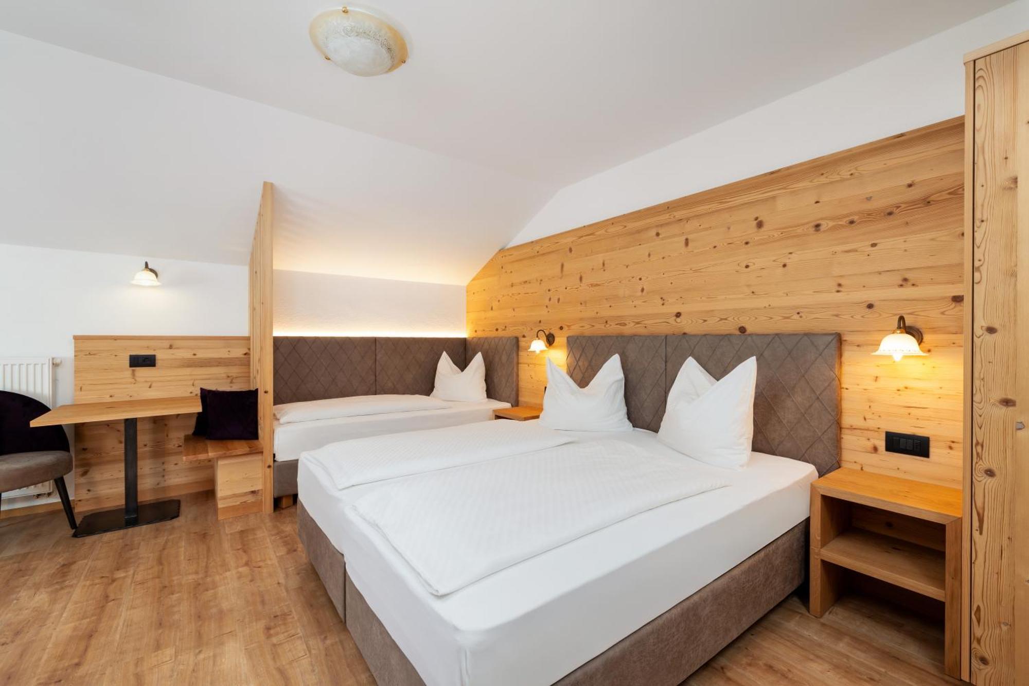 Hotel Alpenrose Dolomites La Valle Dış mekan fotoğraf