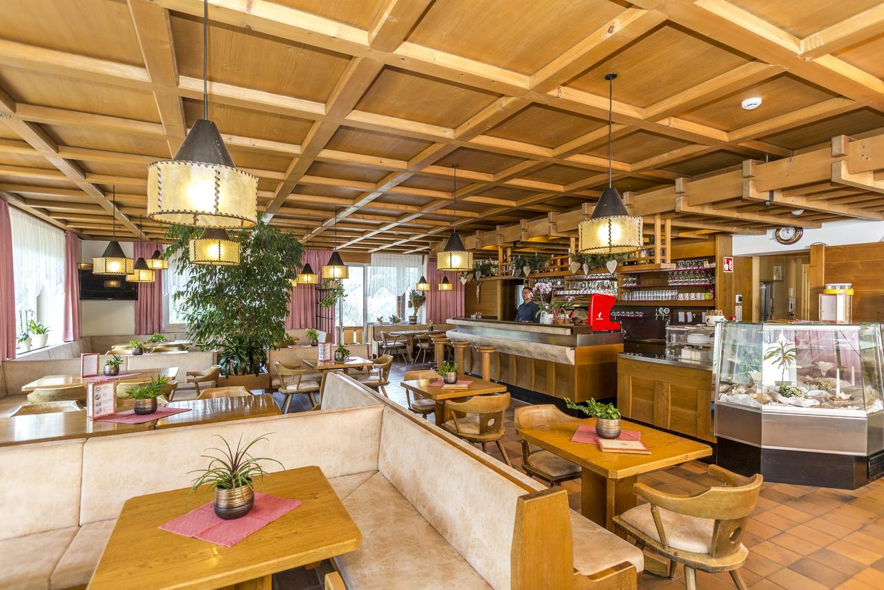 Hotel Alpenrose Dolomites La Valle Dış mekan fotoğraf